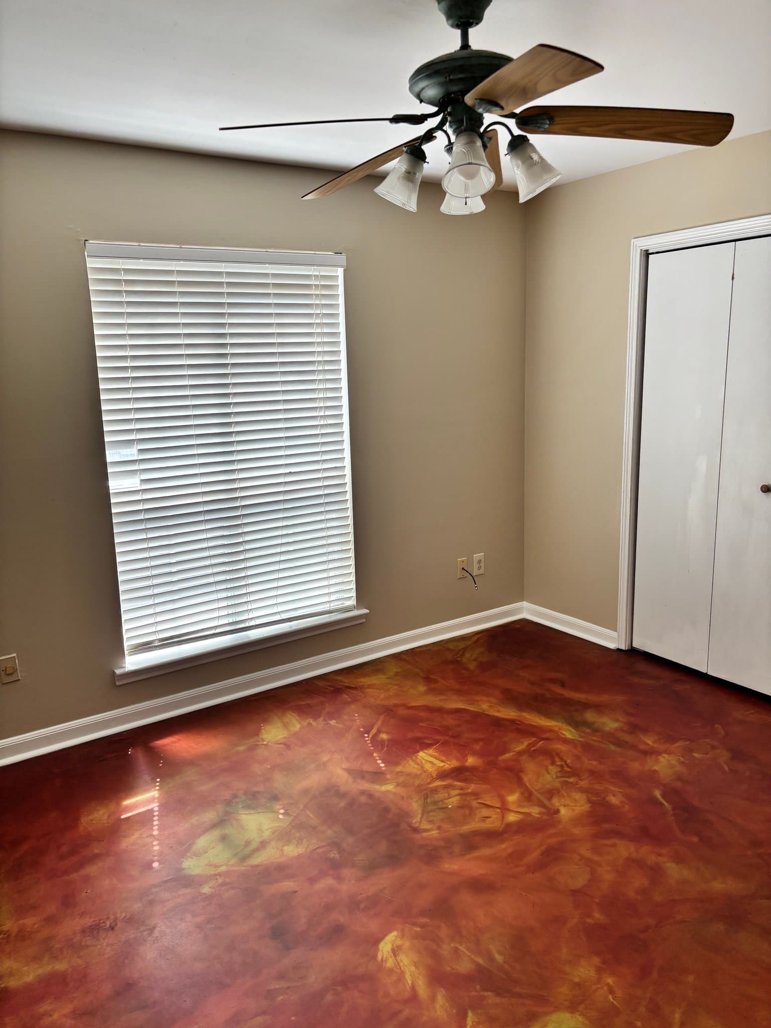 Youngsville House: 1201 Carriage Light Loop