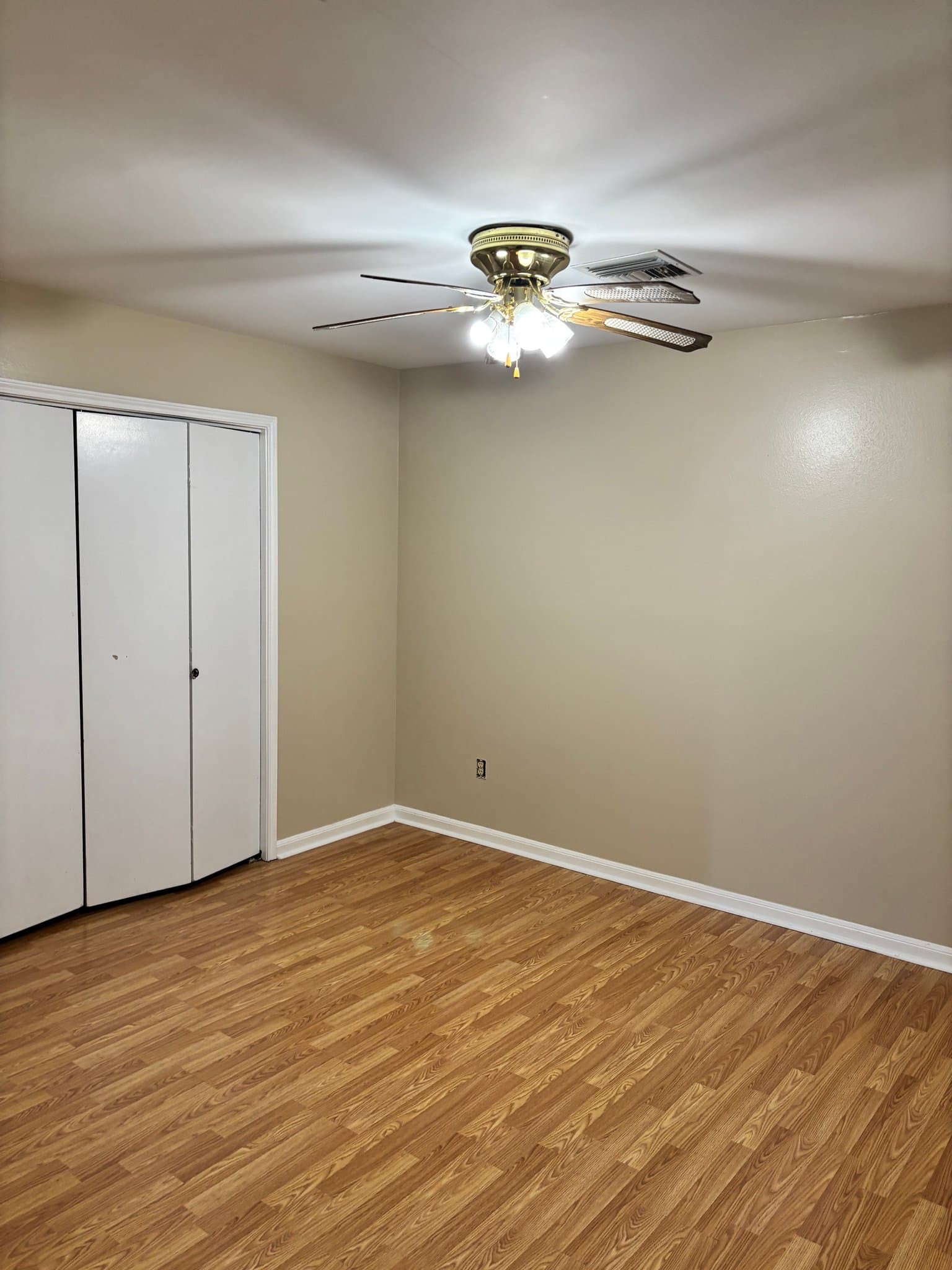 Youngsville House: 1201 Carriage Light Loop