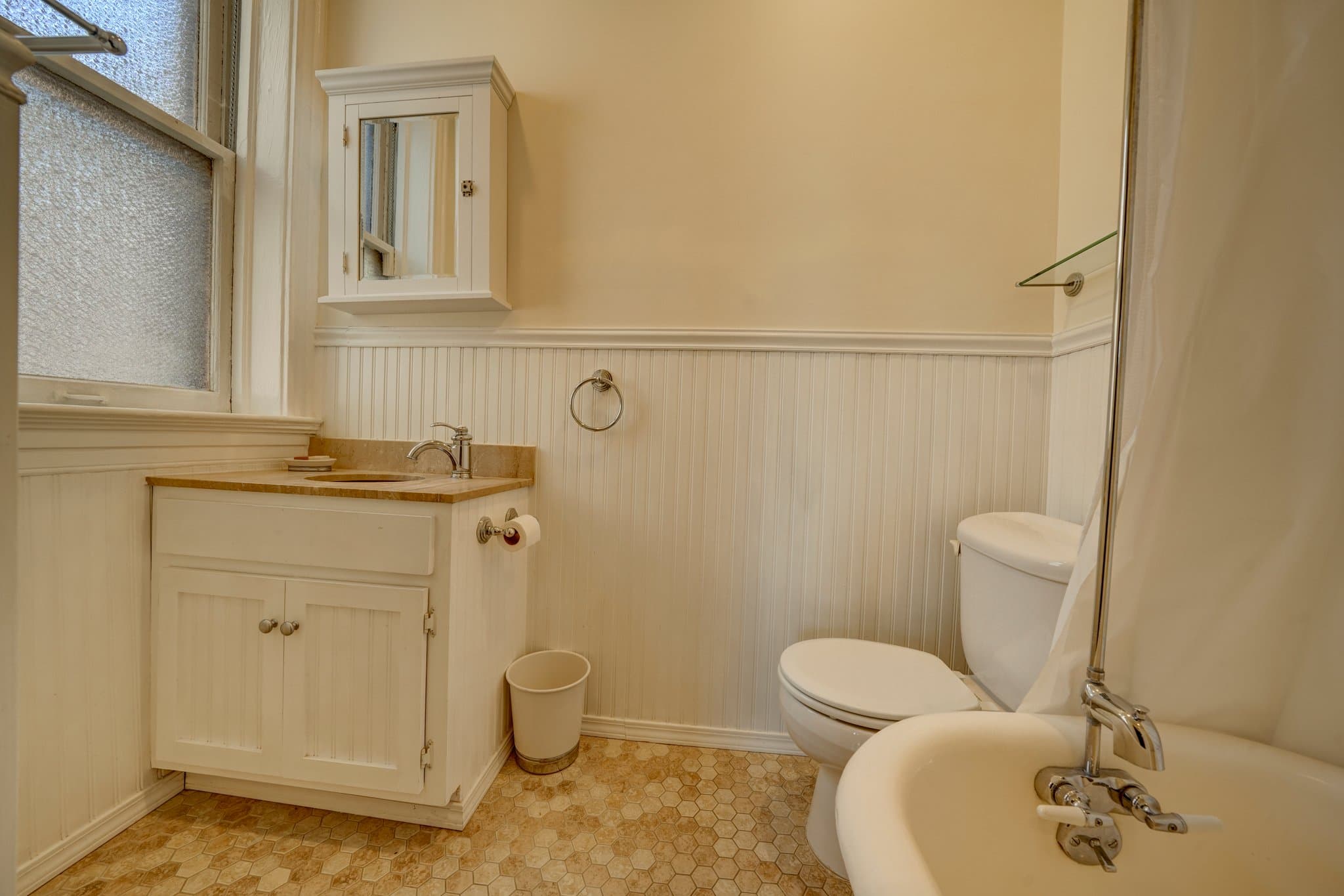 Saint Louis Condo: 3548 Victor St