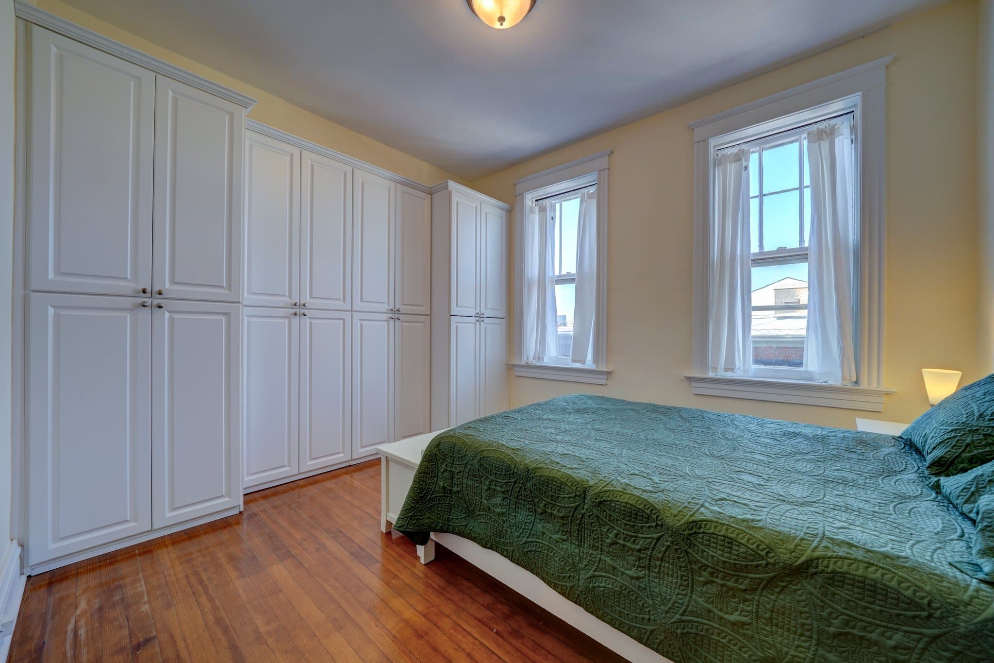 Saint Louis Condo: 3548 Victor St