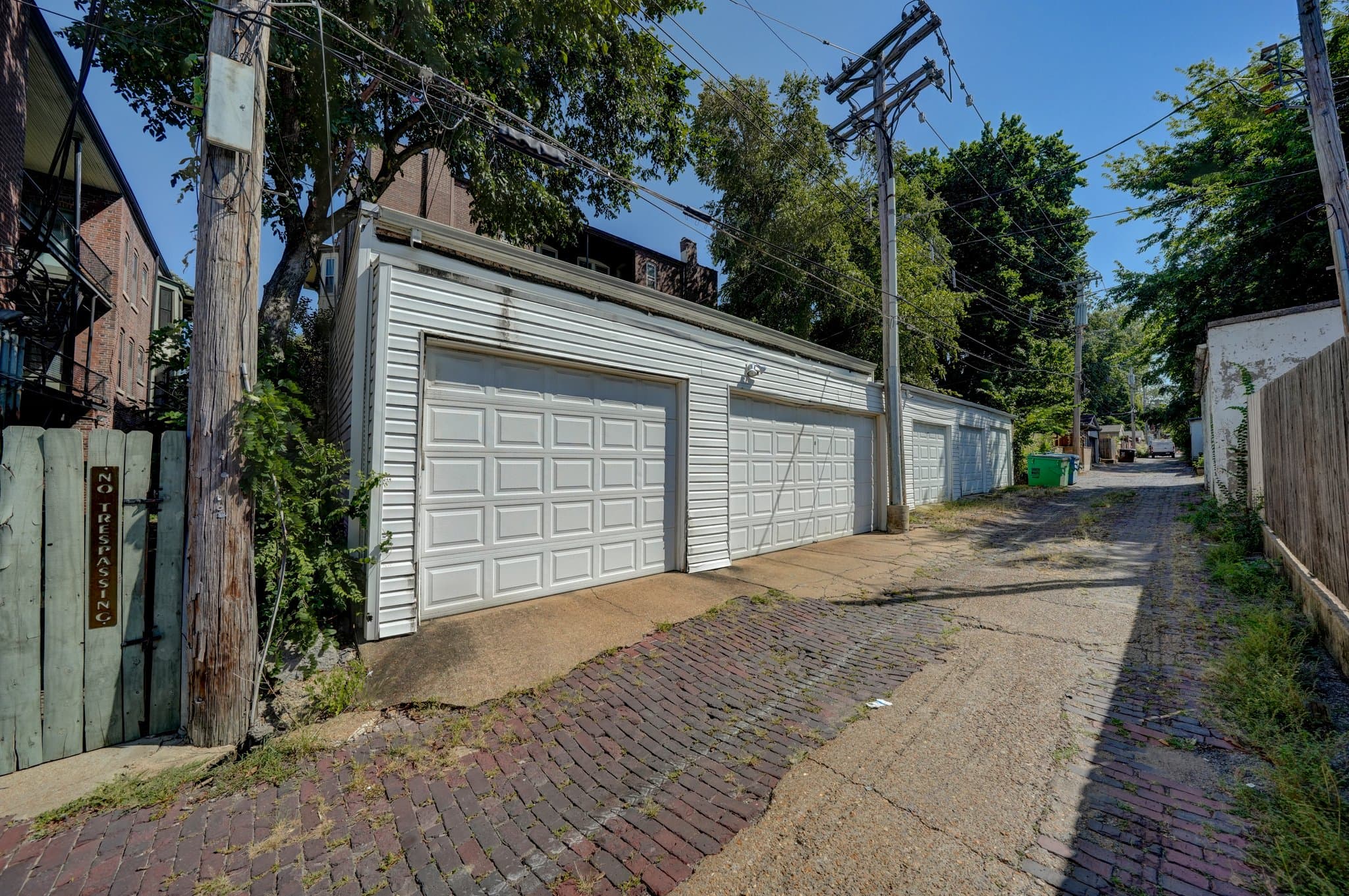 Saint Louis Condo: 3548 Victor St
