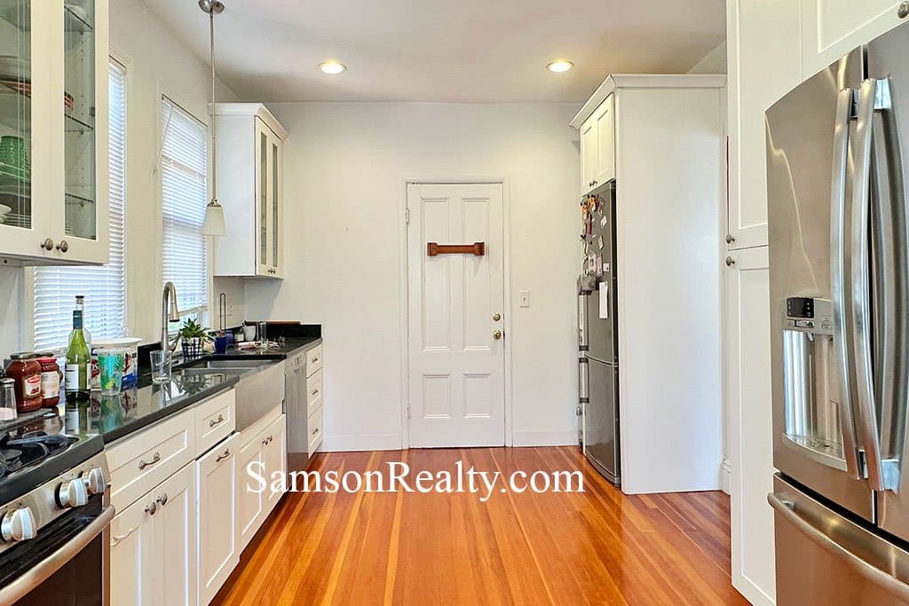 Providence Condo: 4 Rhode Island Ave