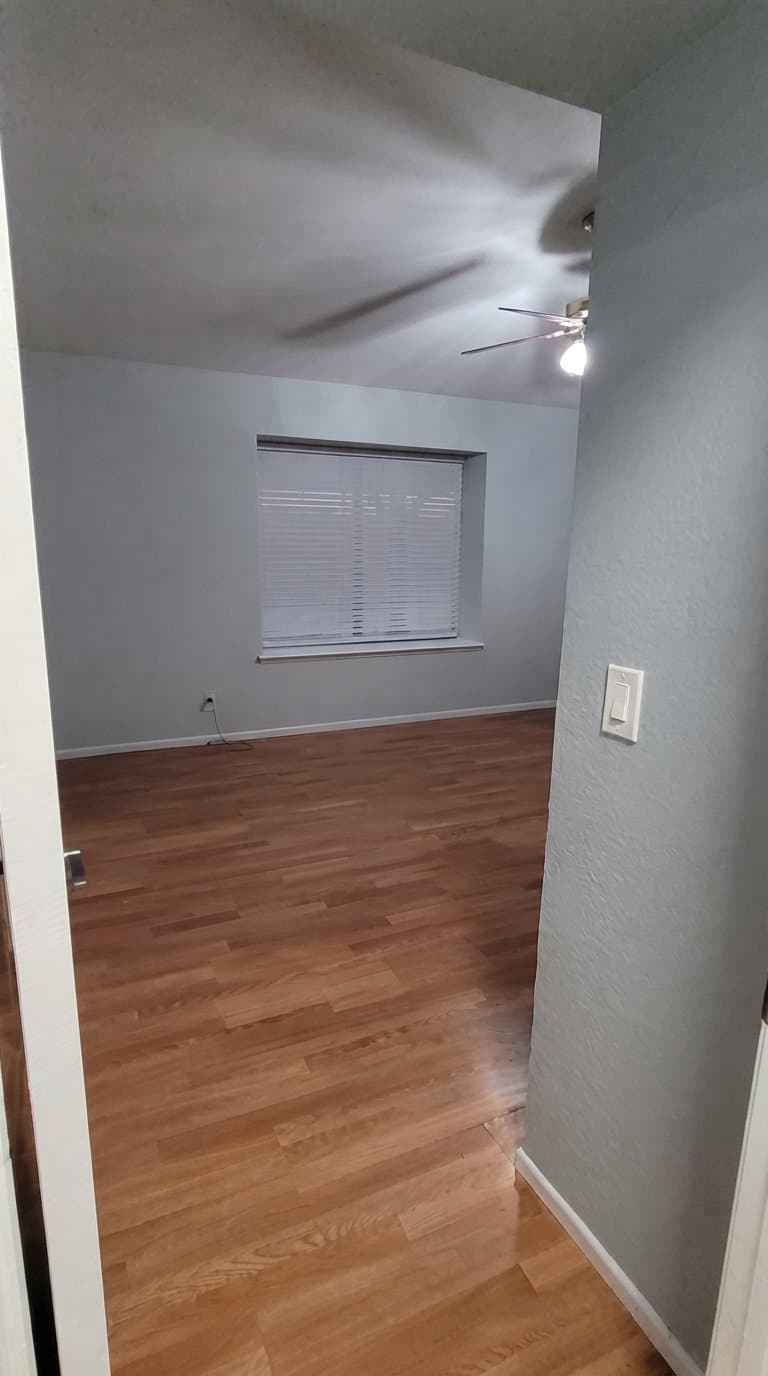 Palmdale House: 4339 E Avenue Q11