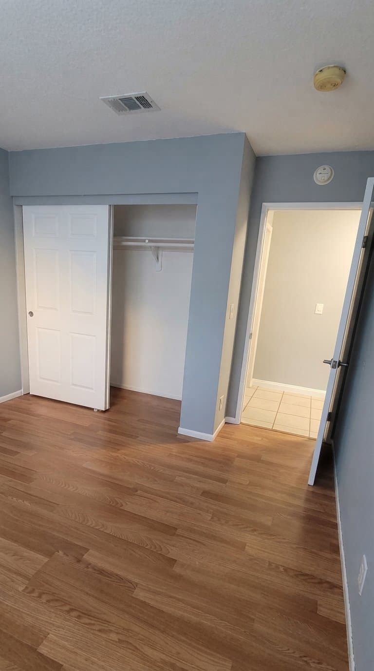 Palmdale House: 4339 E Avenue Q11