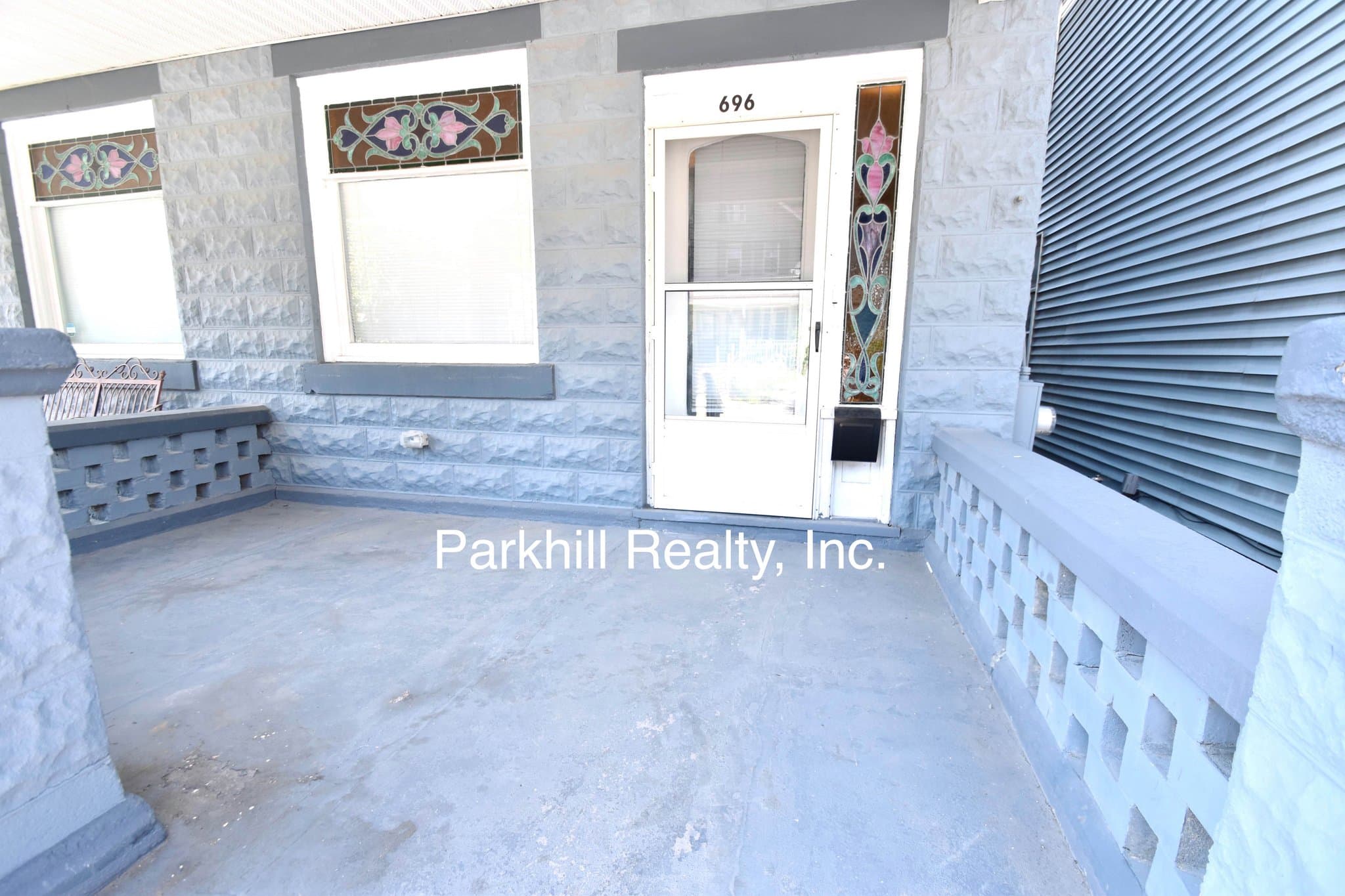 Bangor Townhome: 696 Main Street