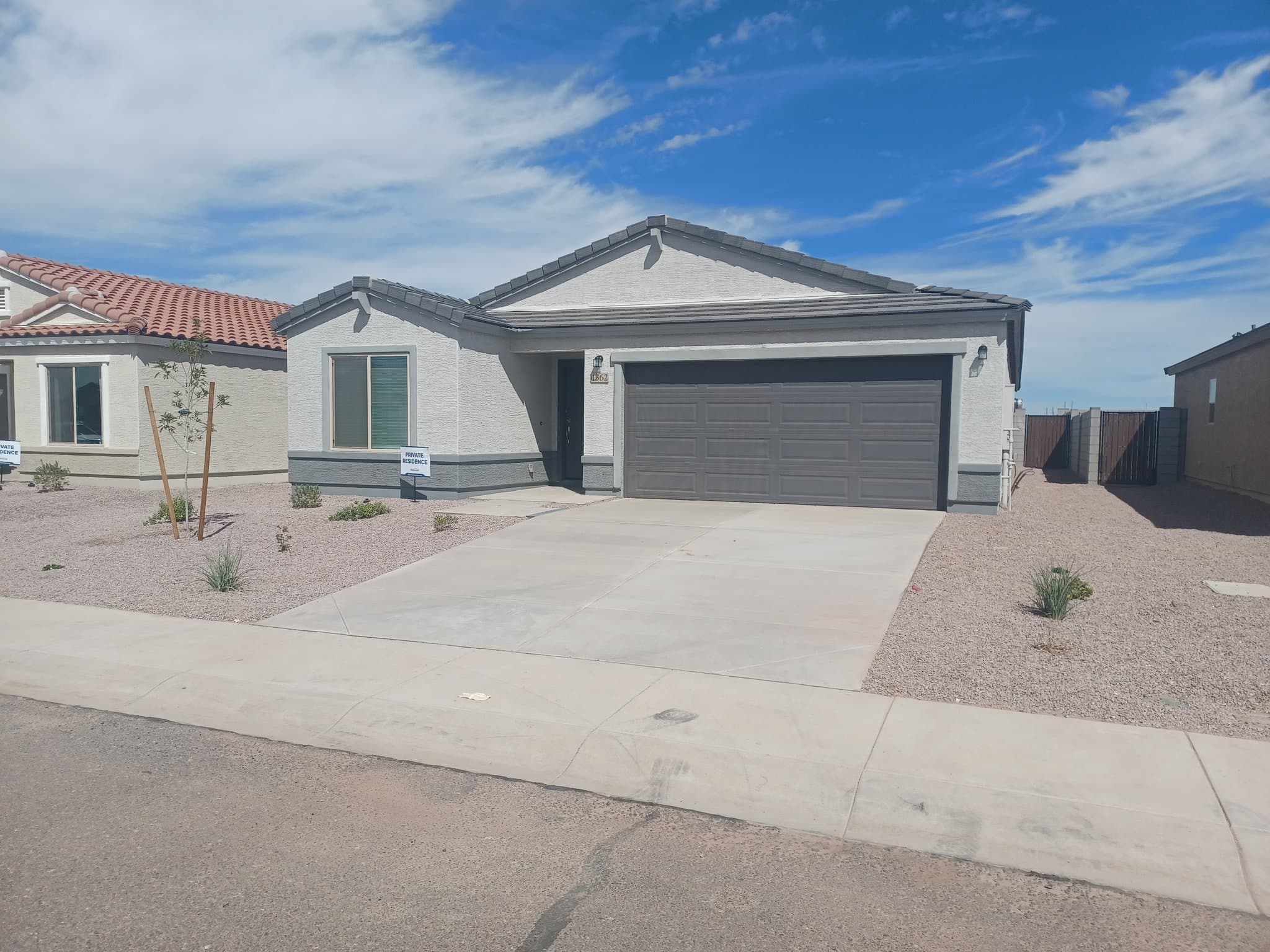 Coolidge House: 1362 w Aztec DR