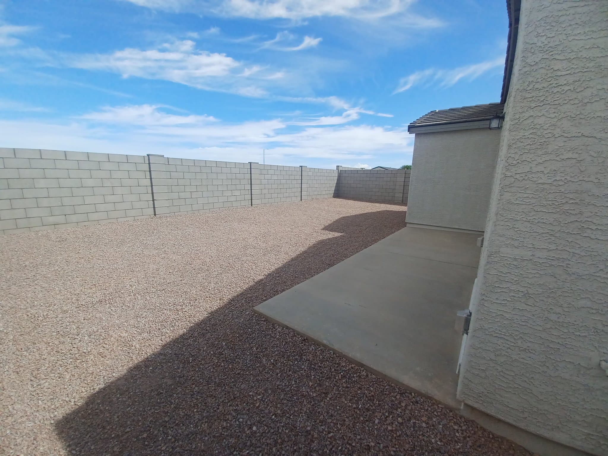 Coolidge House: 1362 w Aztec DR