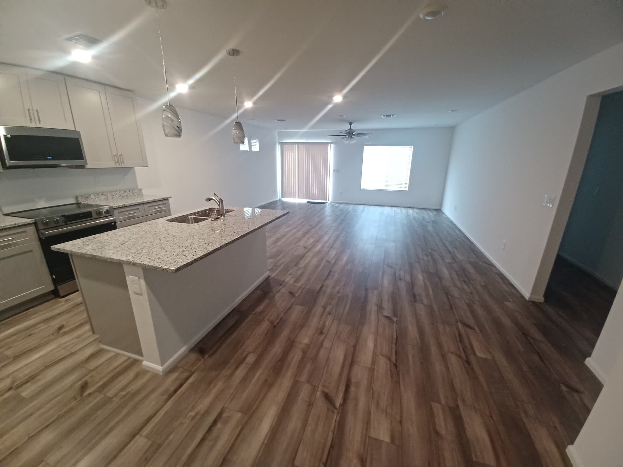 Coolidge House: 1362 w Aztec DR