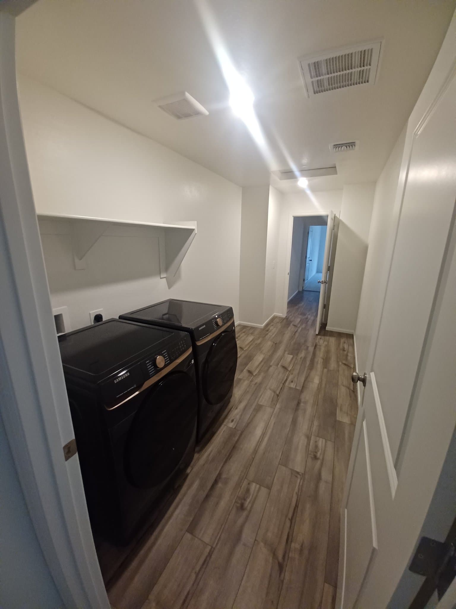 Coolidge House: 1362 w Aztec DR