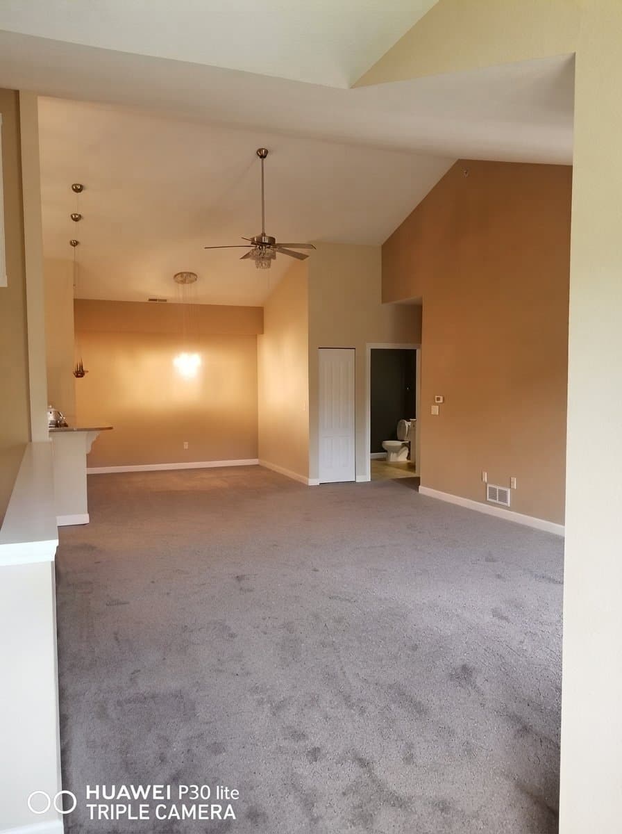 Waukesha Condo: 2712 Northview Rd