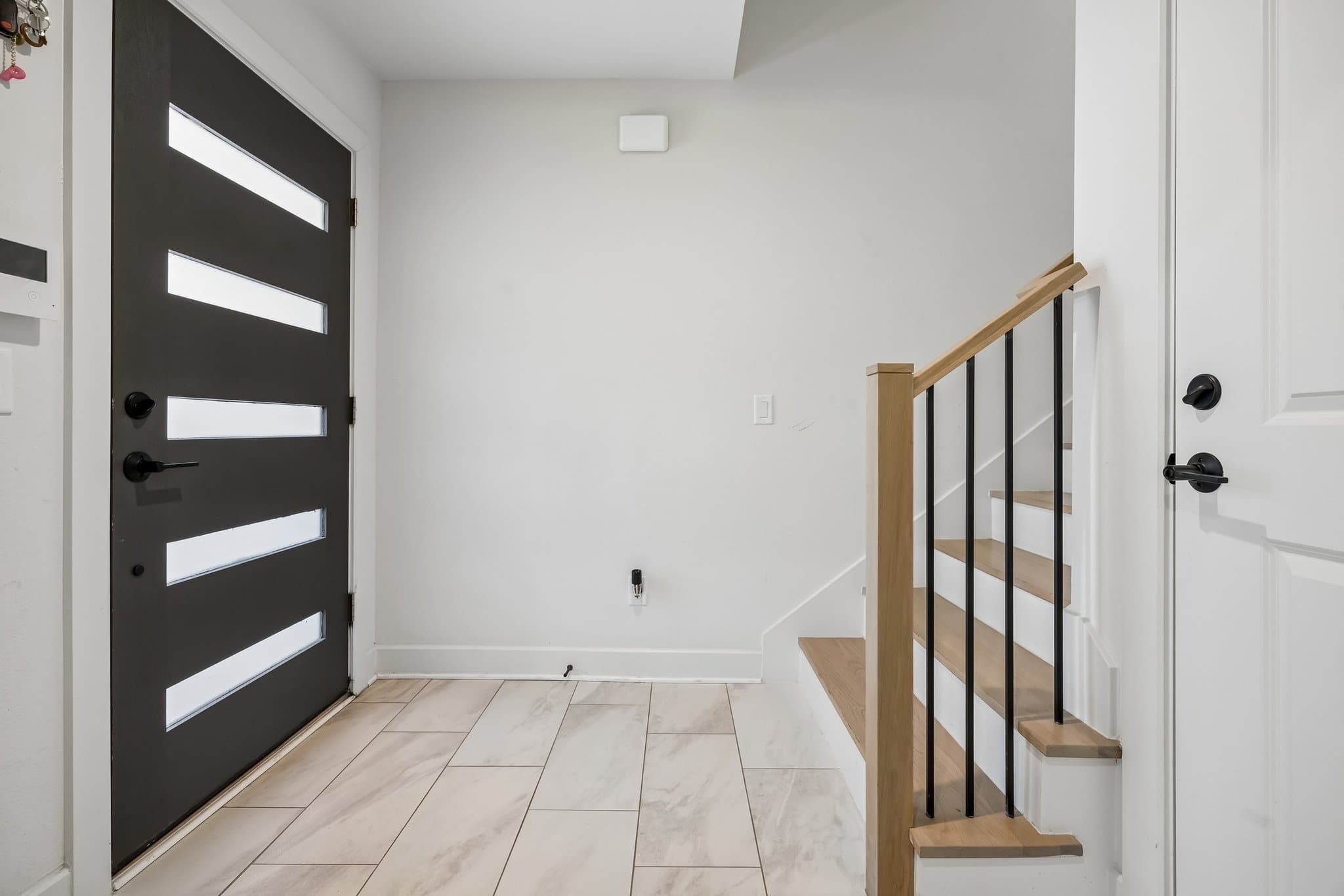 Dallas Townhome: 13900 Noel Rd