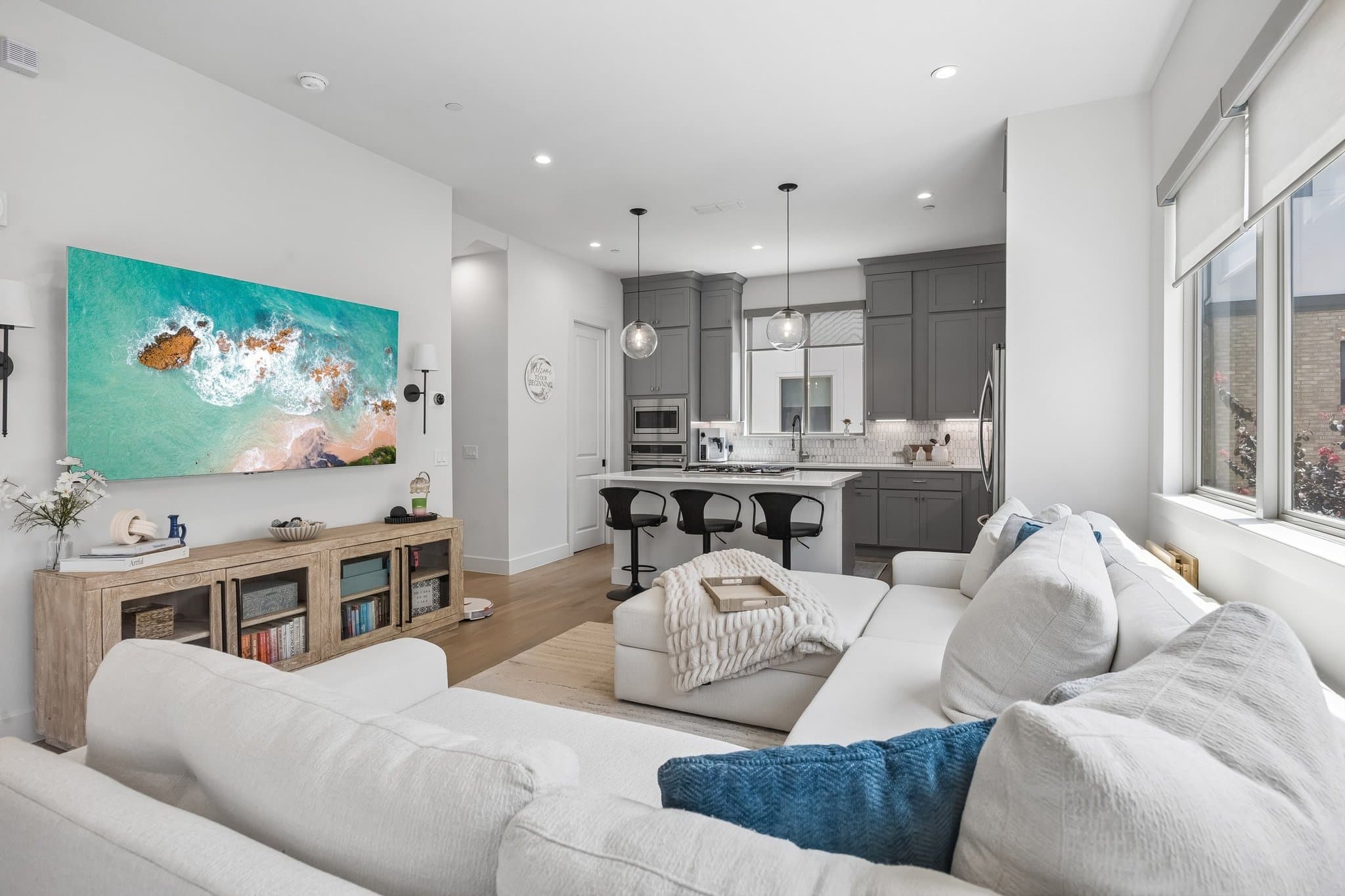 Dallas Townhome: 13900 Noel Rd