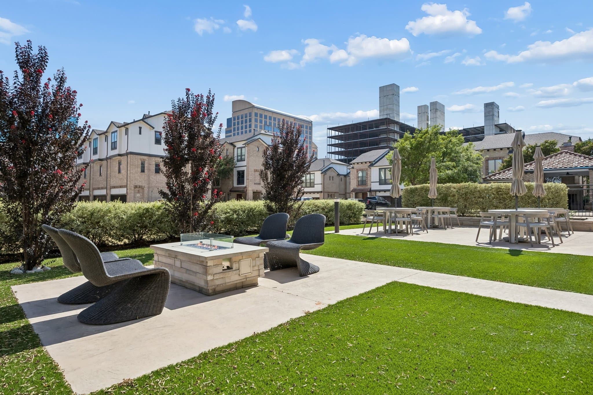 Dallas Townhome: 13900 Noel Rd
