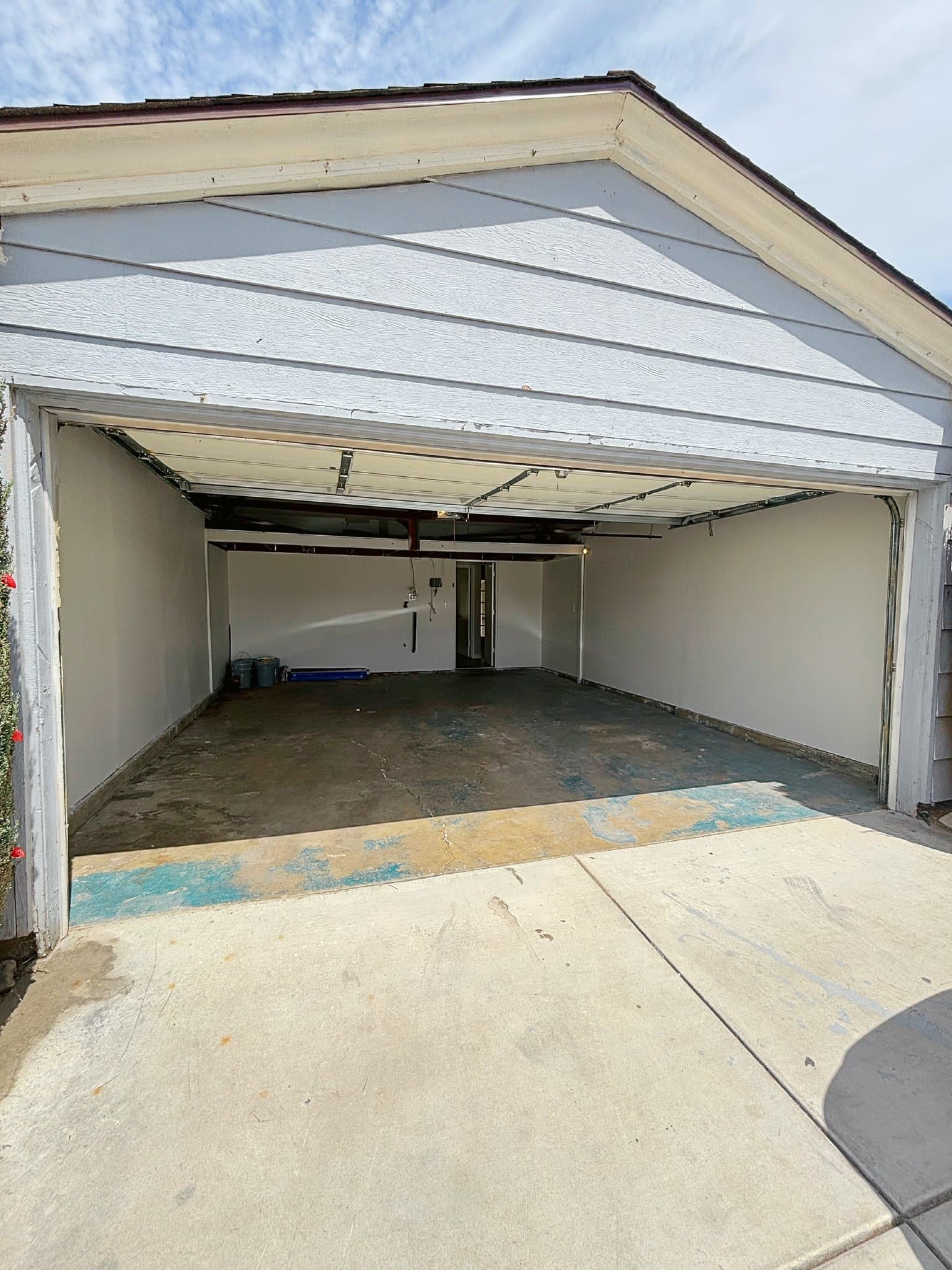 Riverside House: 4127 Seymour St