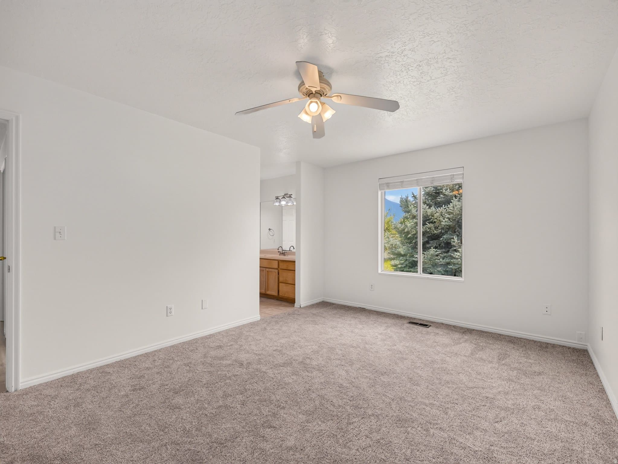 Mapleton Multiplex: 949 W 1800 N