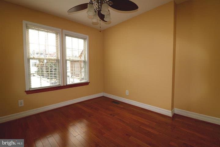 Baltimore Townhome: 1605 Marshall St