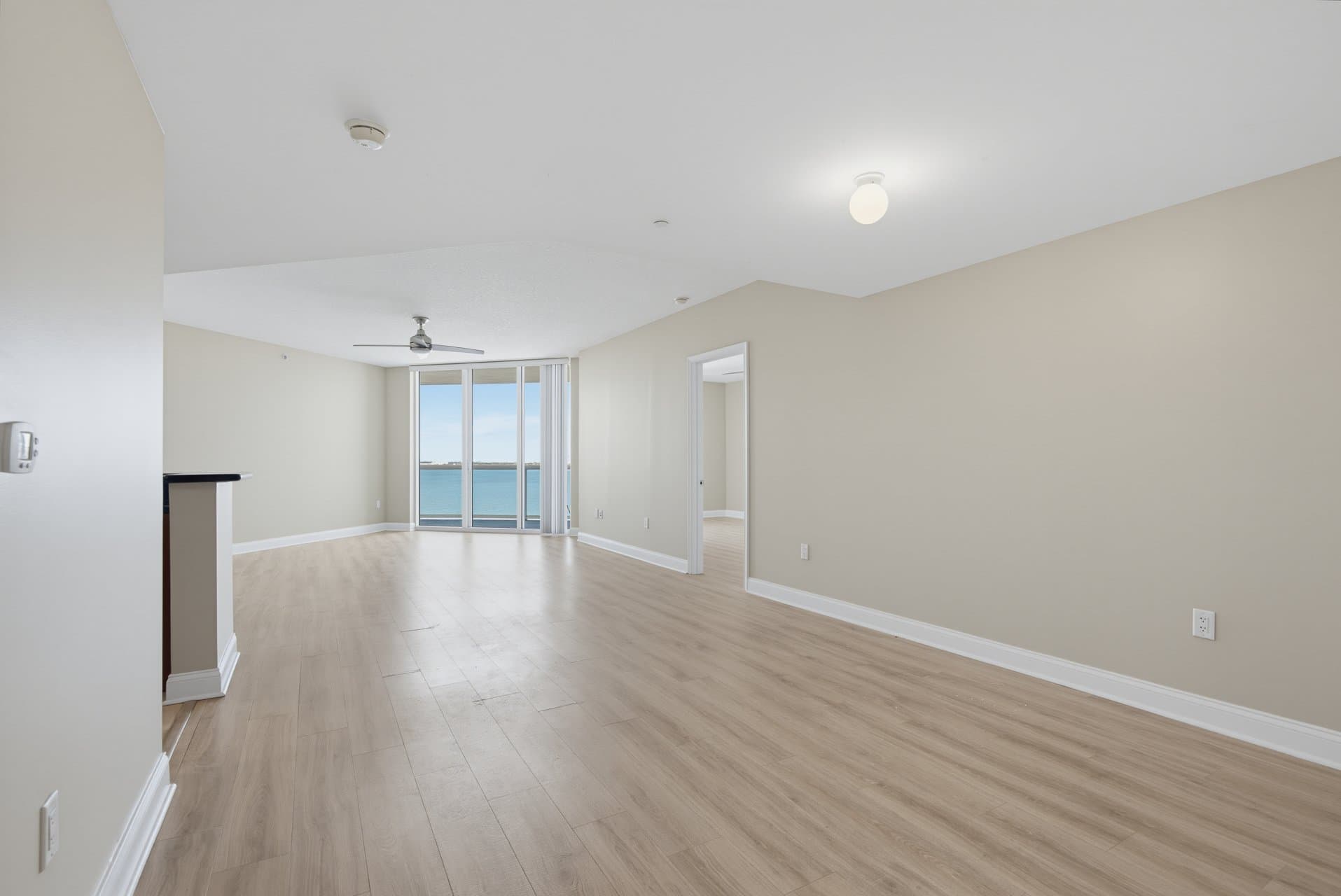 Holly Hill Condo: 241 RIVERSIDE DRIVE