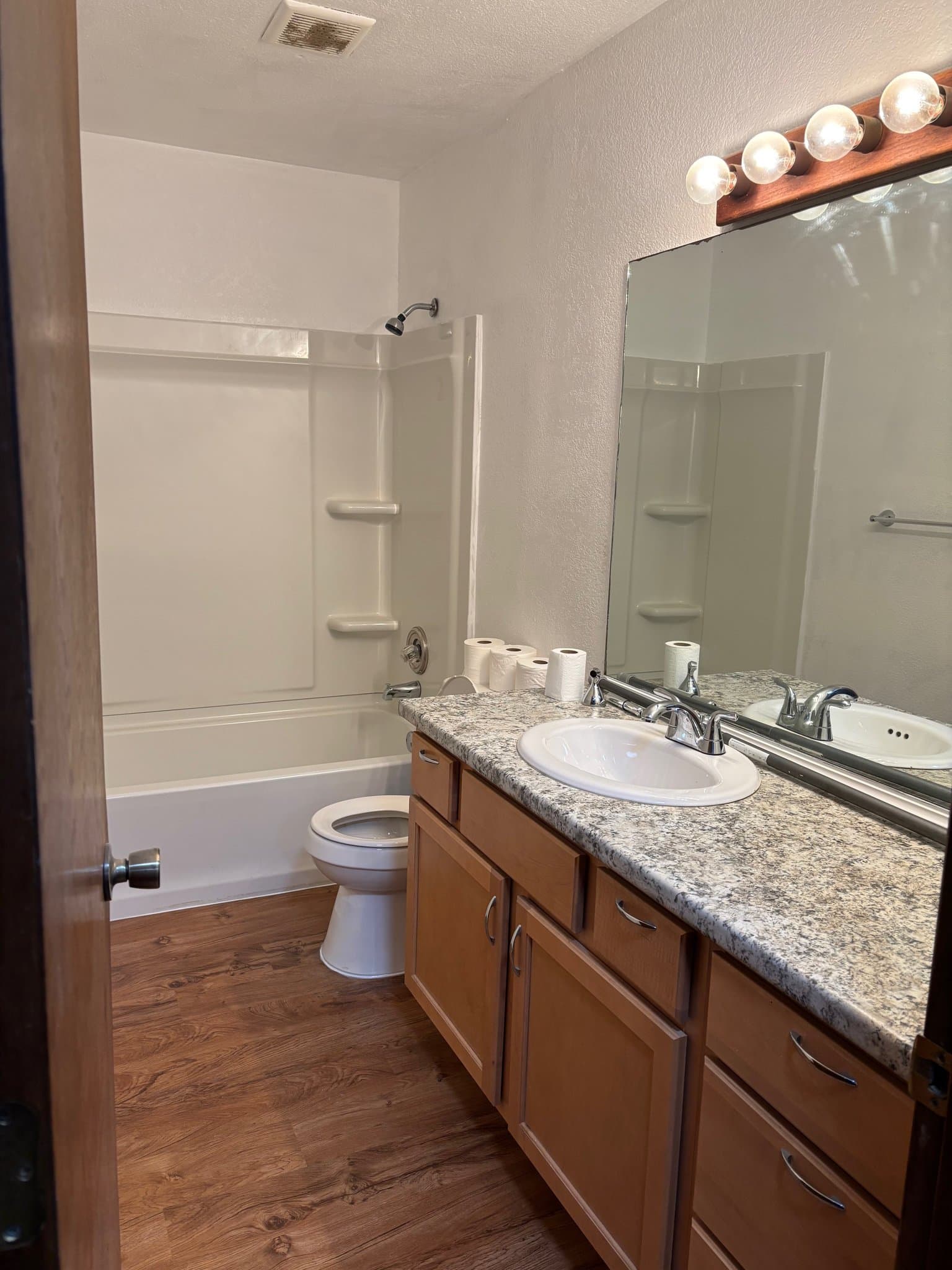 Anchorage Multiplex: 1180 Golden Dawn Cir #2
