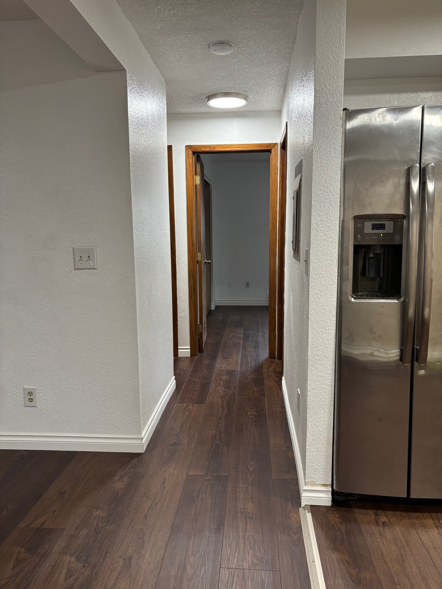 Anchorage Multiplex: 1180 Golden Dawn Cir #2