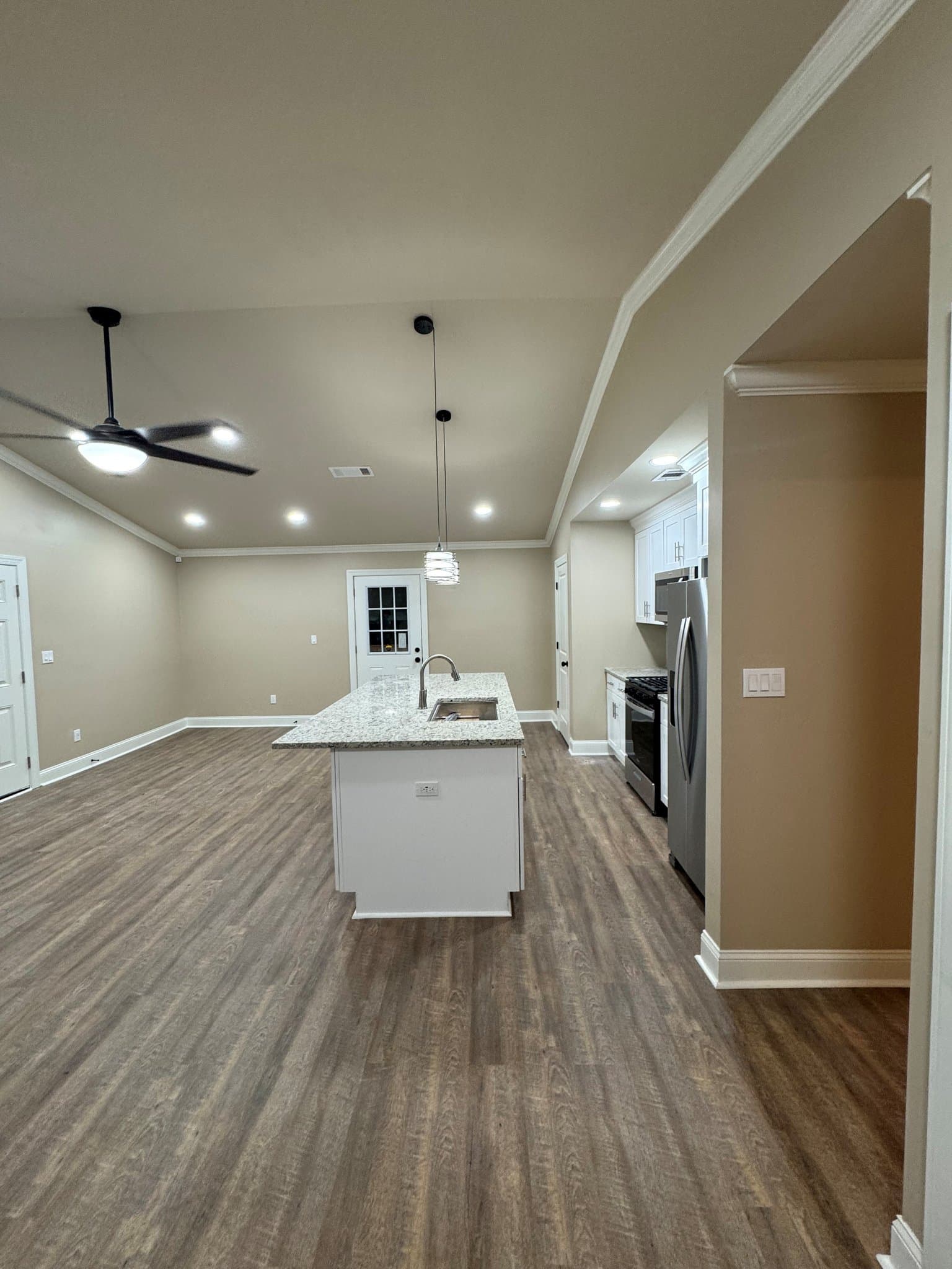 Stone Mountain House: 4909 Bayside Court