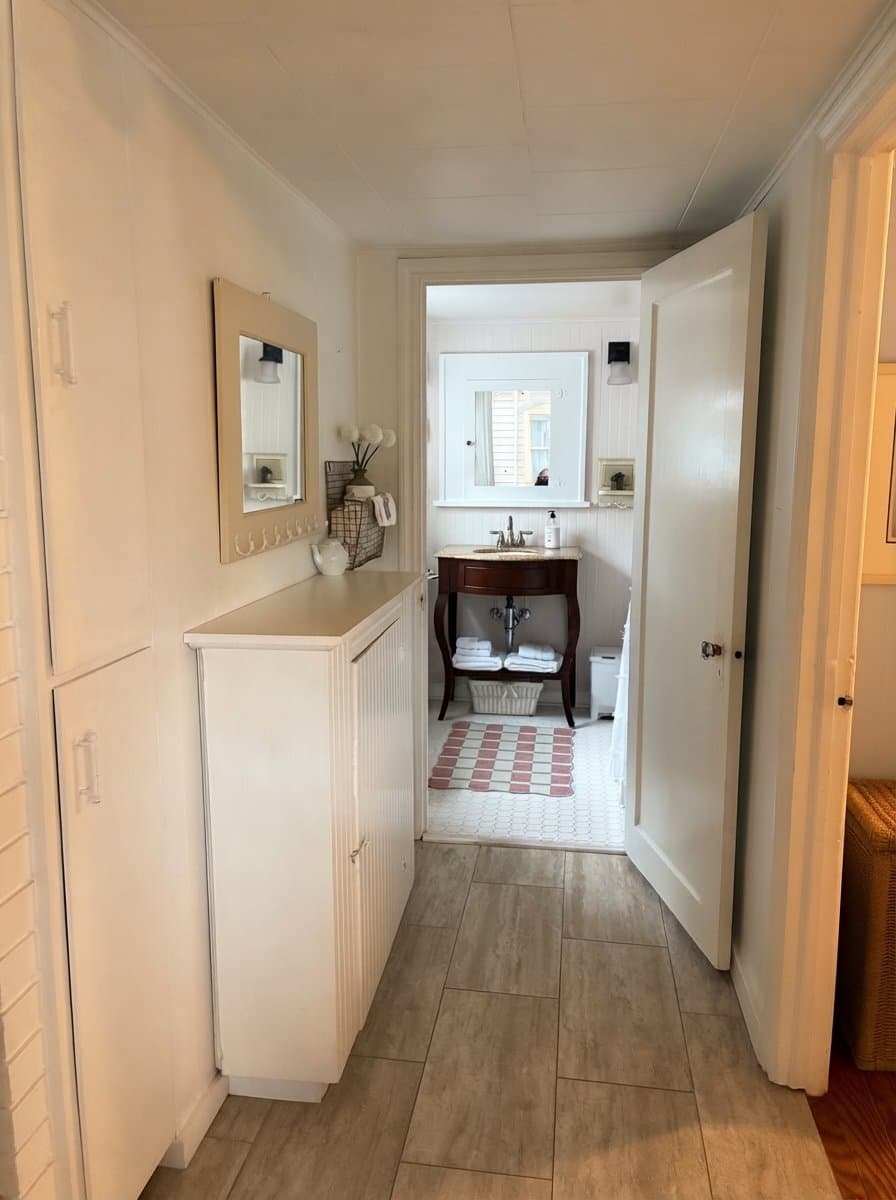 Mount Vernon House: 11177 3rd St