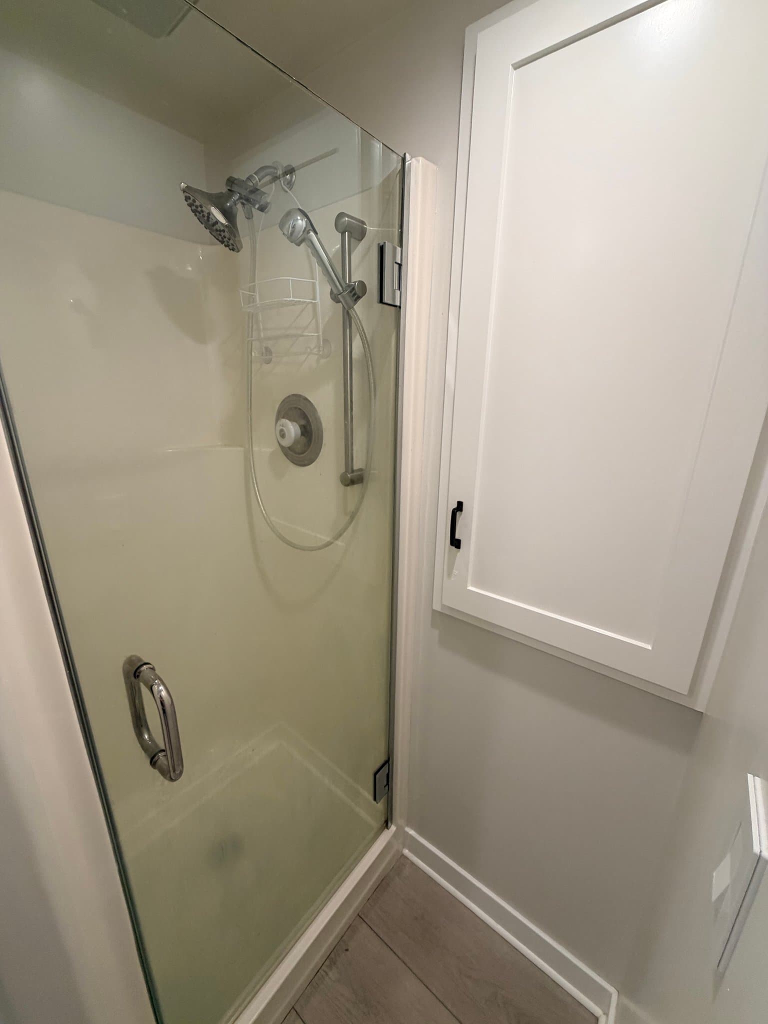 Laguna Beach Apartment: 30 N Stonington Rd