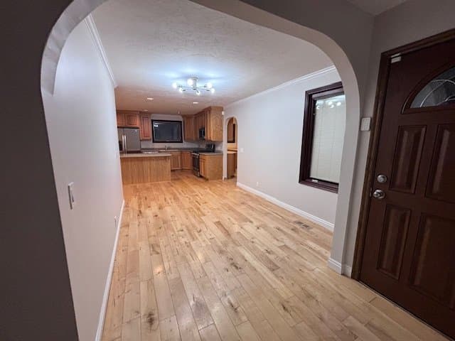 Salt Lake City Other: 2112 W Bowling Ave