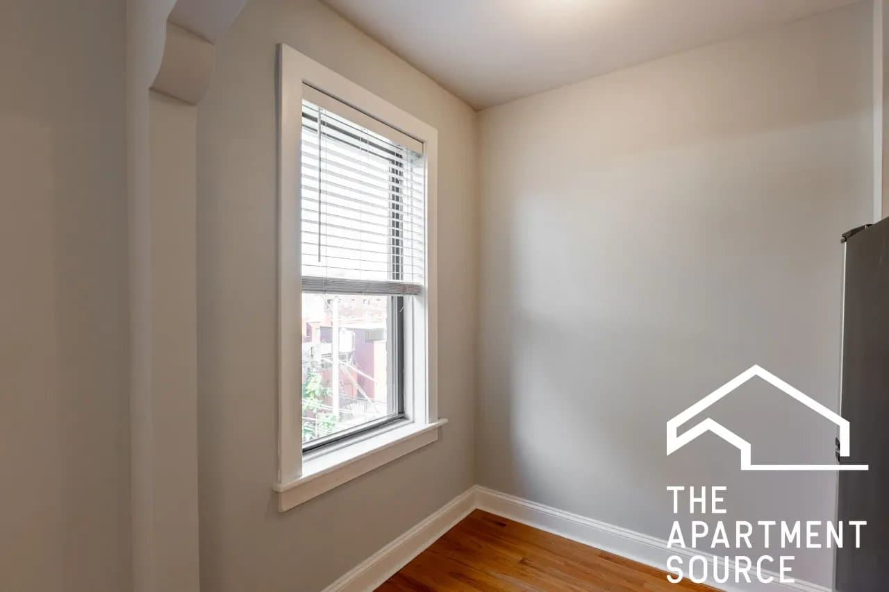 Chicago Apartment: 612 West Patterson Avenue #609 Chicago, IL 60613