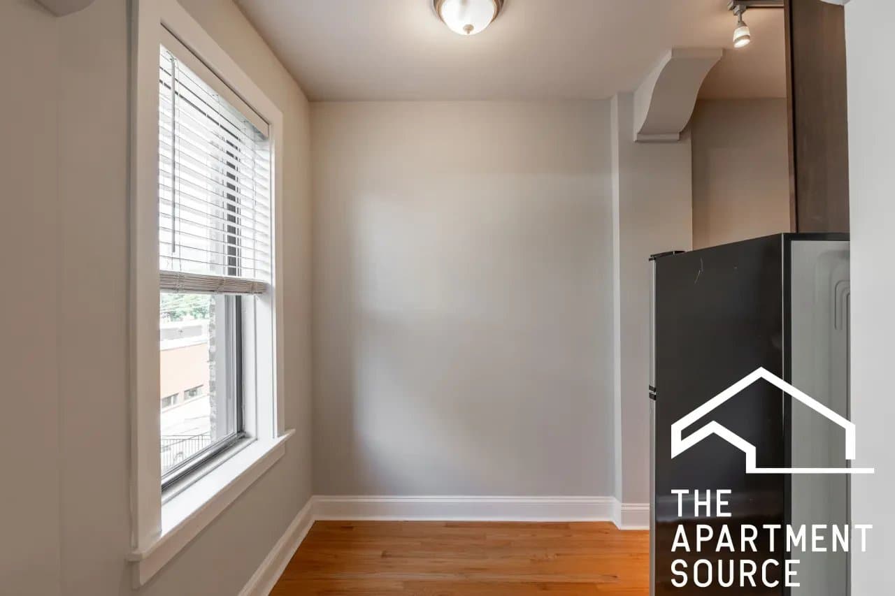 Chicago Apartment: 612 West Patterson Avenue #609 Chicago, IL 60613