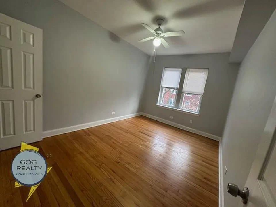 Chicago Apartment: 7346 North Damen Avenue #2 Chicago, IL 60645