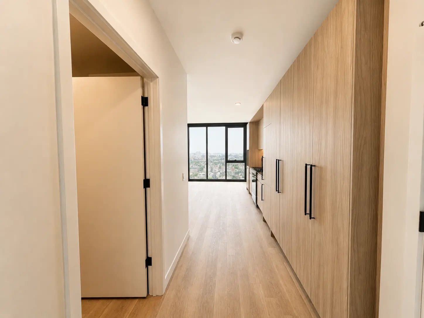 Chicago Condo: 225 N Ada St
