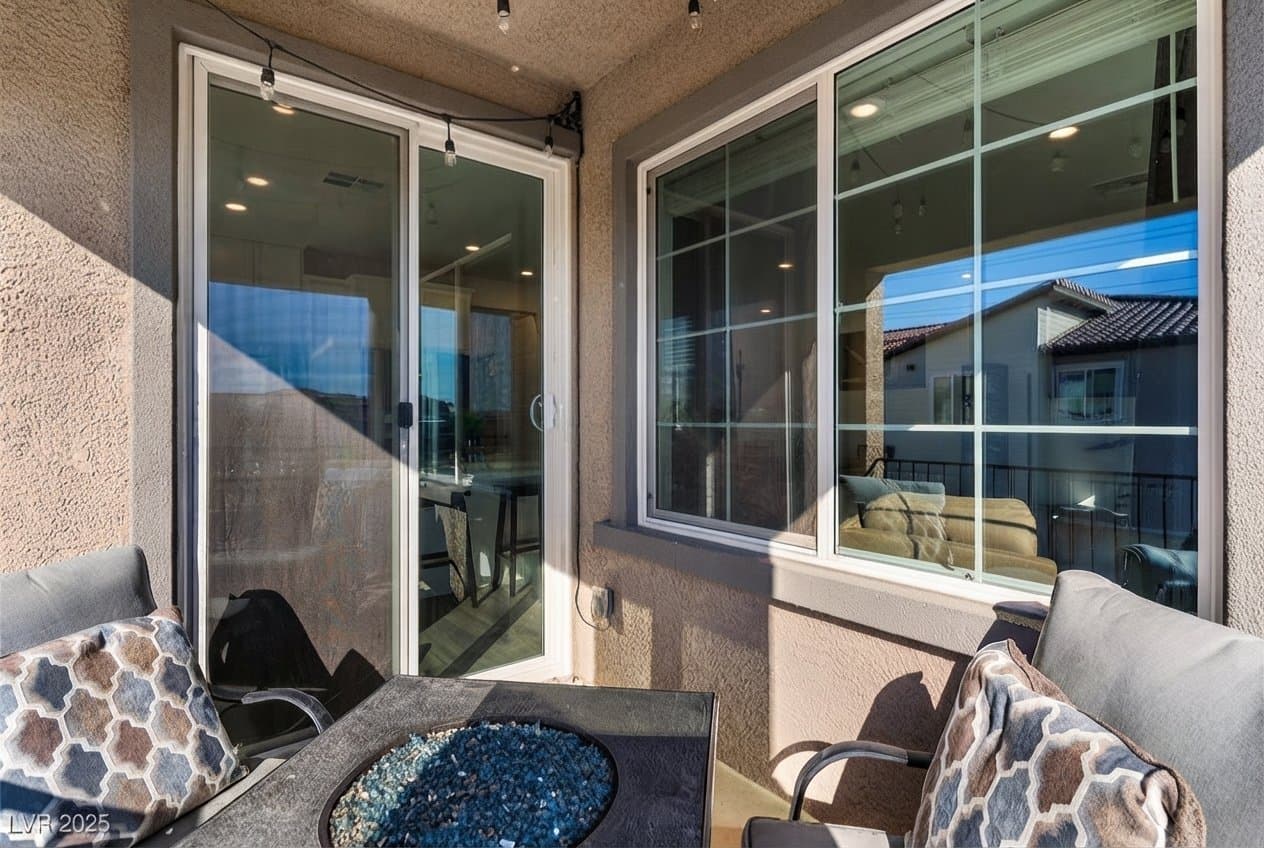 North Las Vegas Single Room: 7374 N Decatur Blvd, North Las Vegas, NV 89084