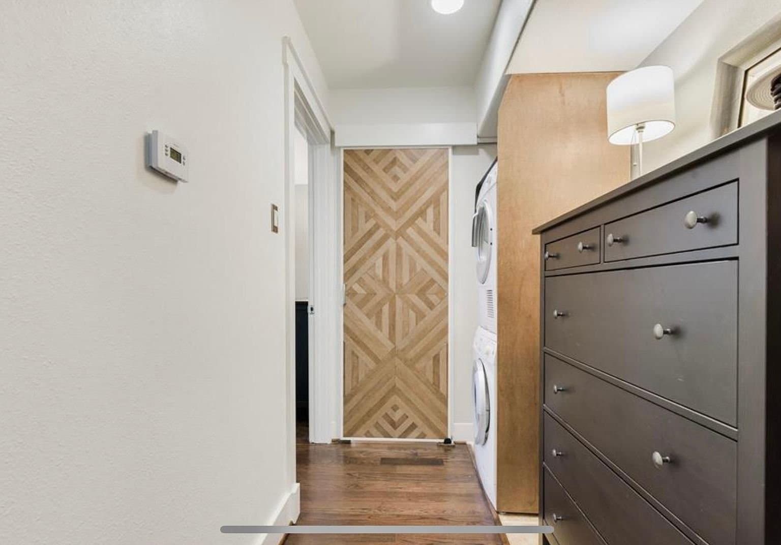 Houston Condo: 1449 Heights Blvd