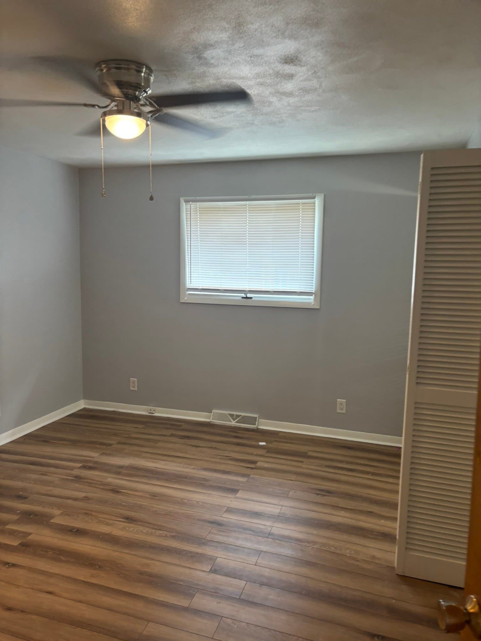 Moline Multiplex: 1821 13th Ave