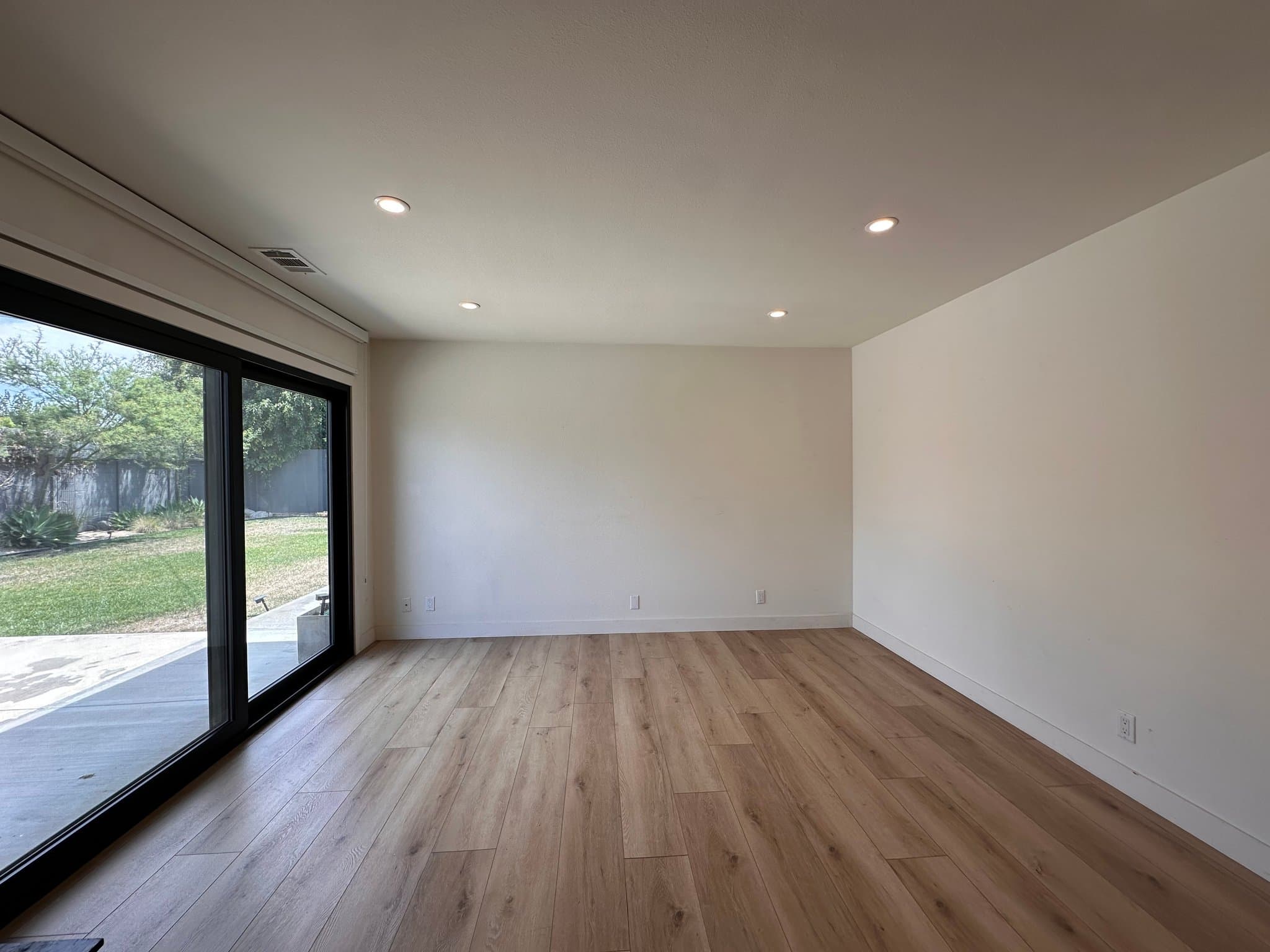 Placentia House: 421 Larry Lane