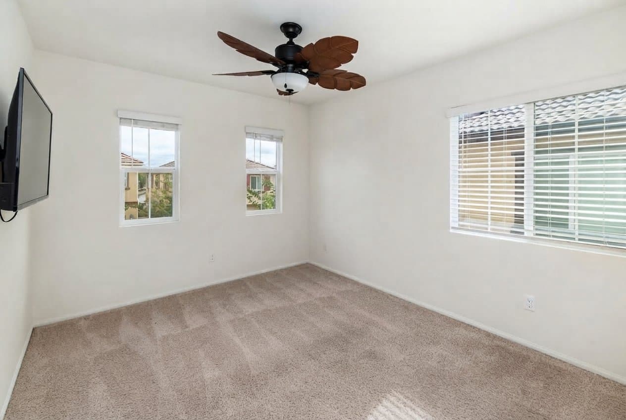 Vista House: 251 Saratoga Ct