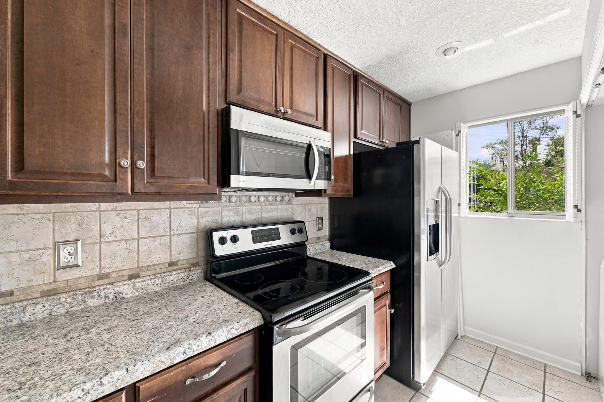 Jacksonville Condo: 3801 Crown Point Rd