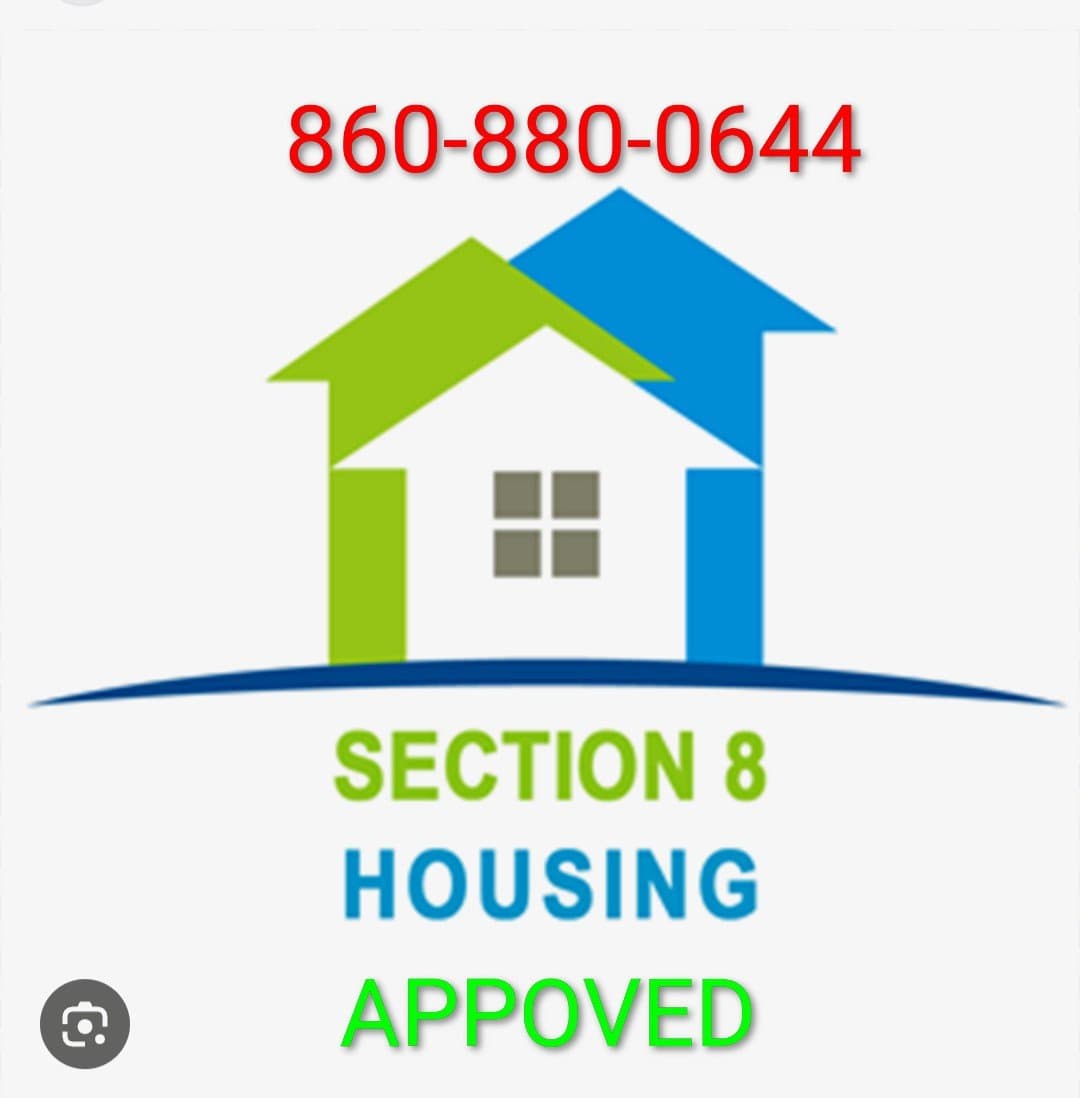 Hialeah Townhome: 18520 NW 67 ave