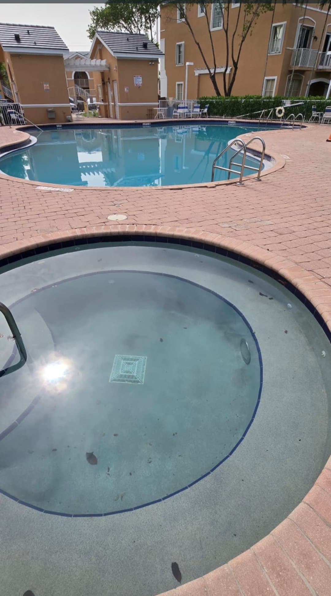 Hialeah Townhome: 17710 NW 73 ave