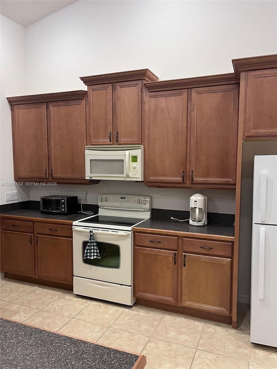 KISSIMMEE House: 2931 Benton Ln
