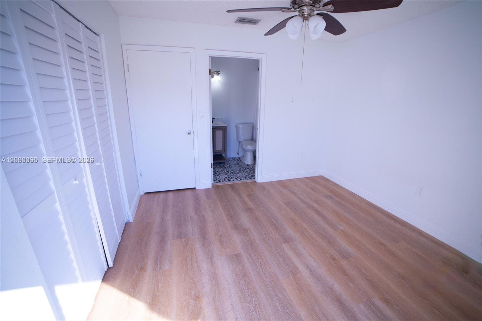 NORTH MIAMI BEACH Condo: 2050 NE 140th St