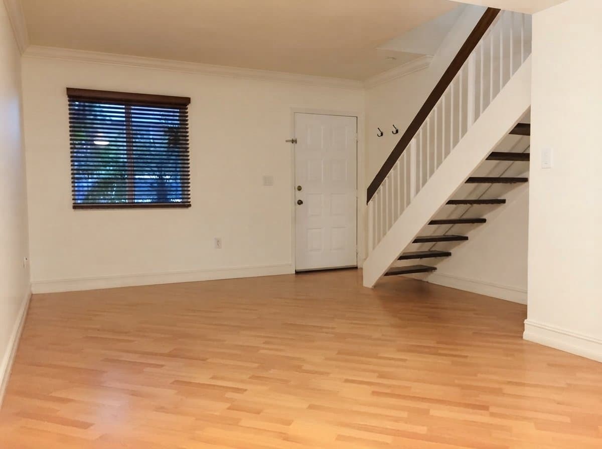 Miami Condo: 541 NW 82nd Ct