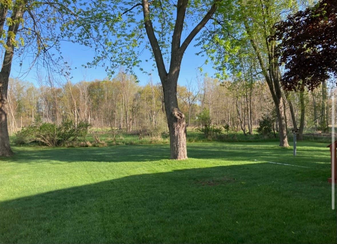 Portage House: 331 Gingham Ave