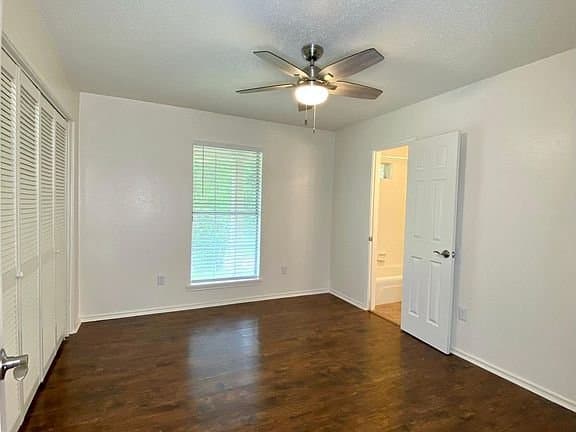 Dallas House: 1415 Reynoldston Ln