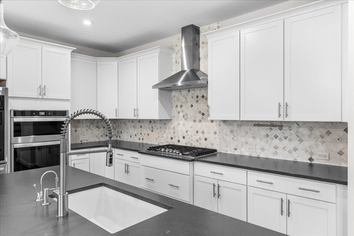 Raleigh House: 5216 Windmere Chase Dr