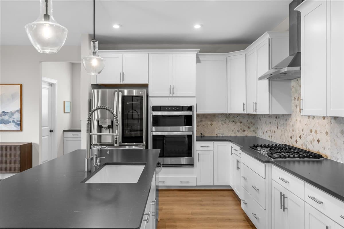 Raleigh House: 5216 Windmere Chase Dr