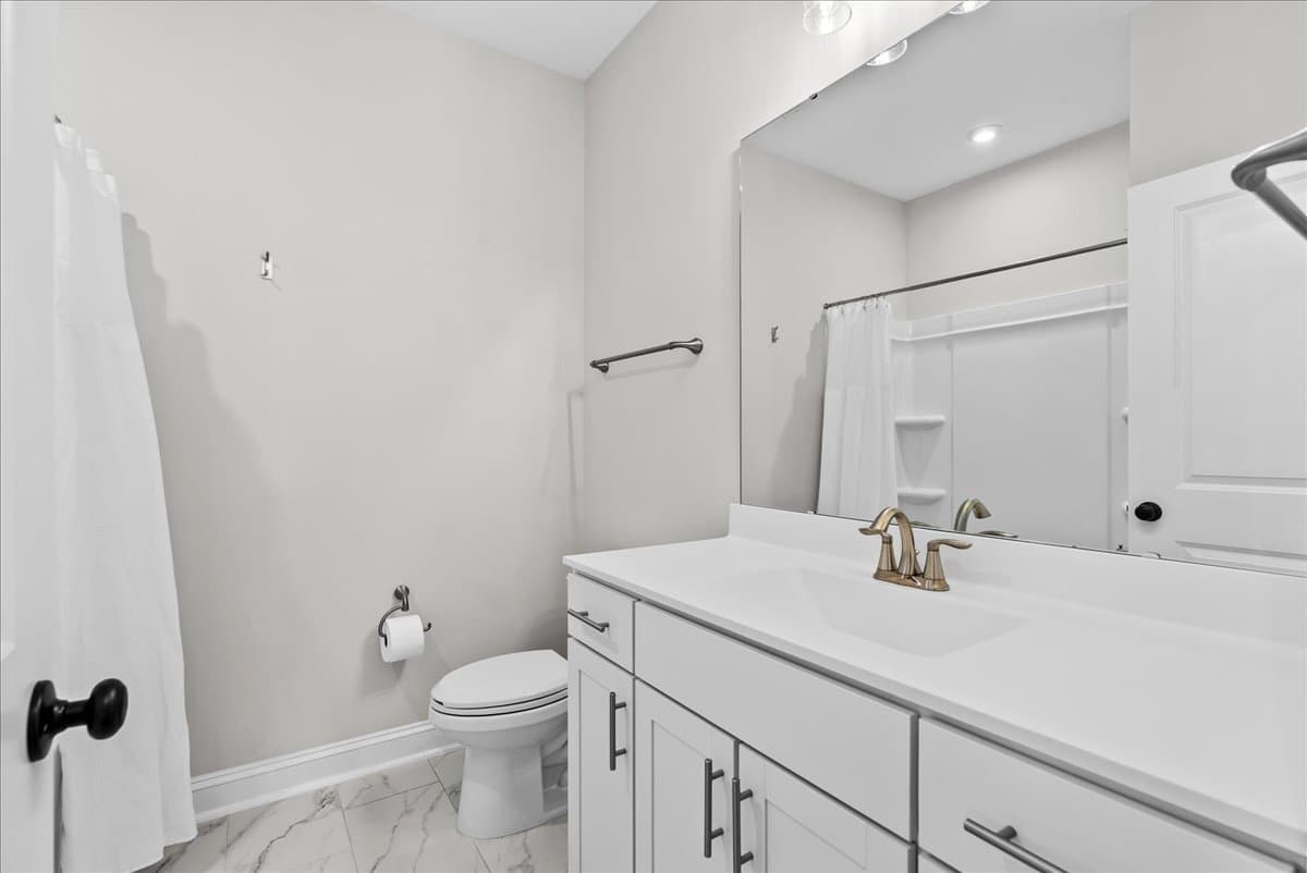 Raleigh House: 5216 Windmere Chase Dr
