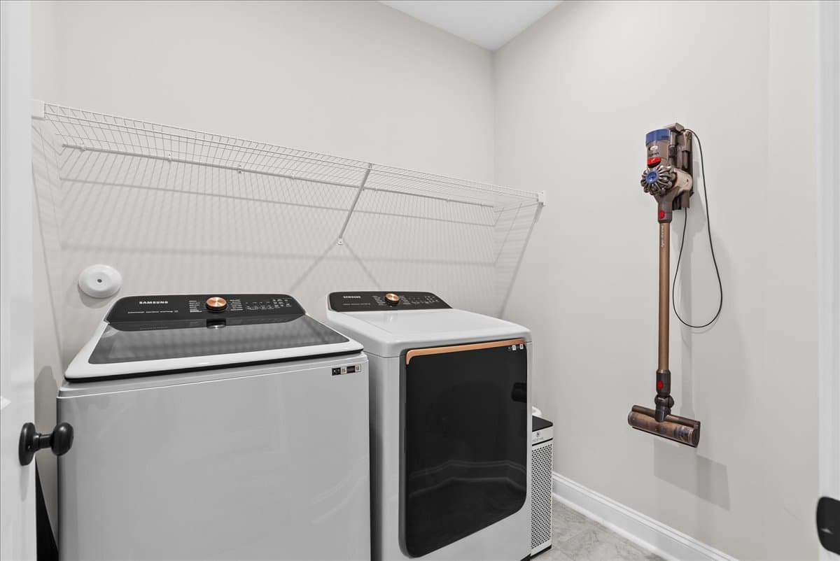 Raleigh House: 5216 Windmere Chase Dr