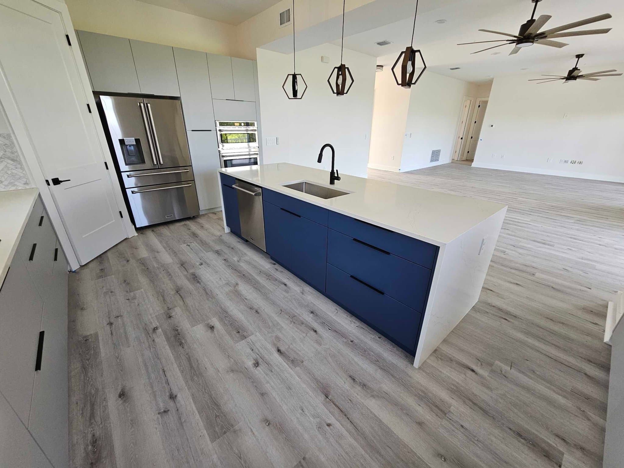 Englewood House: 10091 Eagle Preserve Dr