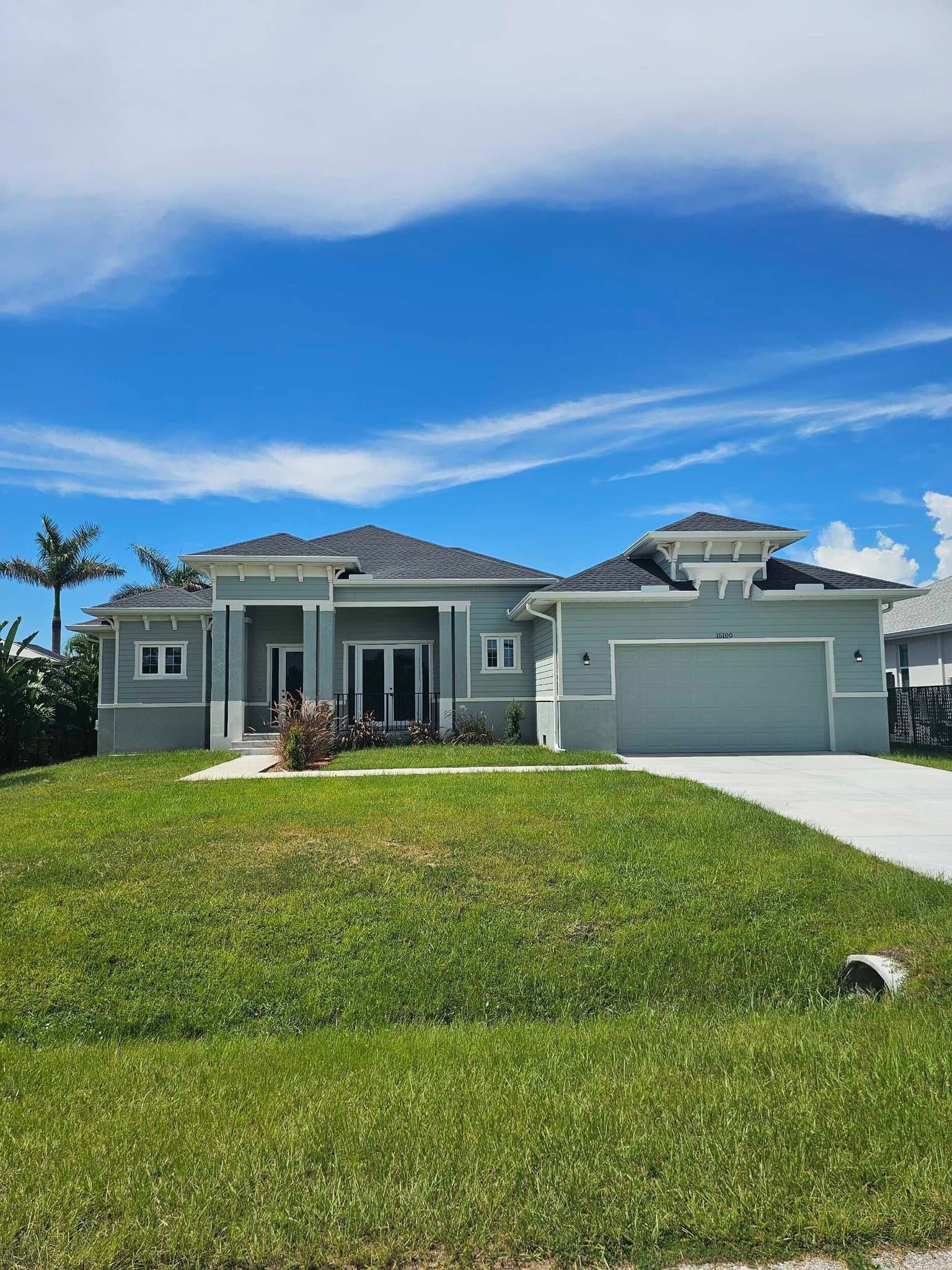 Port Charlotte House: 15100 Chinook Way